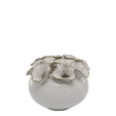 Decorative Gardinia vase with an elegant curved silhouette, ideal for displaying fresh flowers or styled as a standalone 