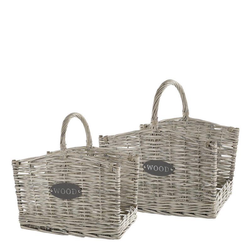 Set of two log baskets each with a handle for easy carrying and an open end for longer logs. Made from willow and a natural colour finish.
Height is 51 cm and 49 cm long.