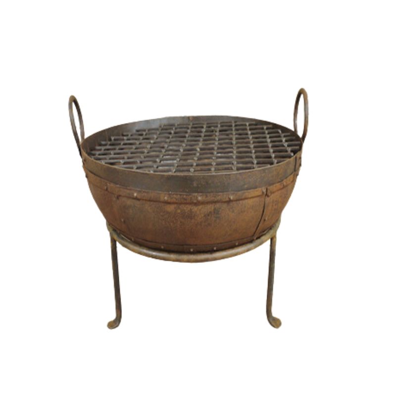 No messing about here- this is an iron fire pit with a two-foot diameter bowl. It's sturdy and solid, just as you'd expect.