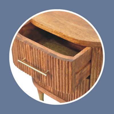 Amber – Warm Solid Wood Furniture with Ribbed Detail