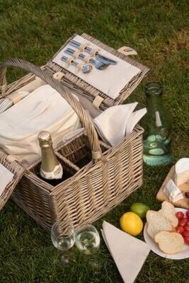 Four Person Antique Wash Lidded Picnic Hamper