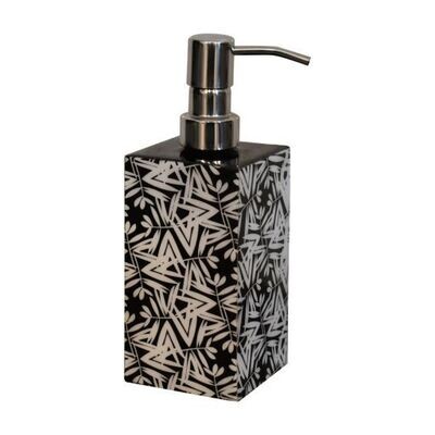 An impressive soap dispenser included.