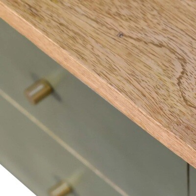 The hue of the natural Mango wood couples well with the natural fern green