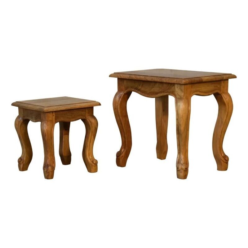 Lacey Oak Finish Nesting Tables
Set of Two
Carved Legs