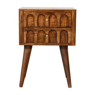 Salisbury Chestnut Bedside Cabinet Following the Salisbury theme, don't these bedside cabinets look something special.