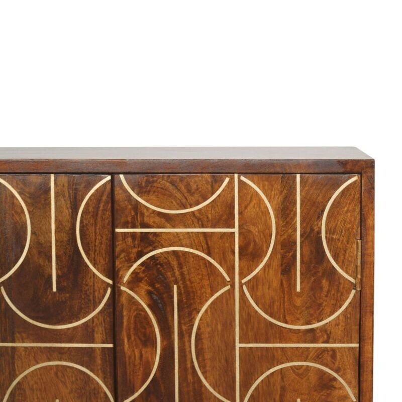 See the quality of the brass inlay work
