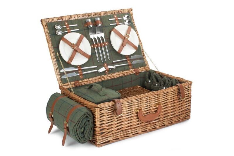 Deluxe Green Tweed Four Person Picnic Hamper