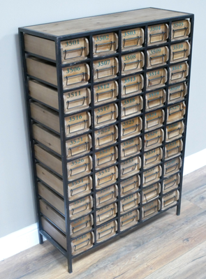 Ideal for storage of screws, craft items, hobby supplies or any bits and bobs.