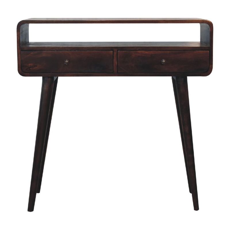 The walnut finish makes this a quality piece without doubt