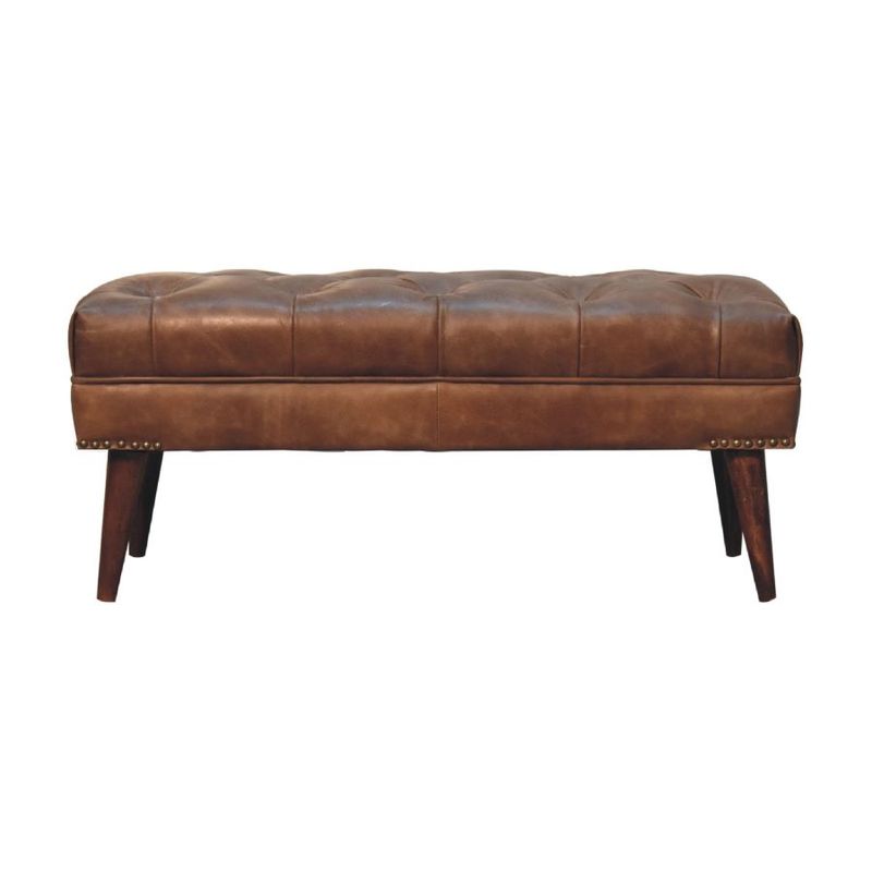 The Gosforth is a lovely leather bench with a solid mango frame, finished in chestnut. 