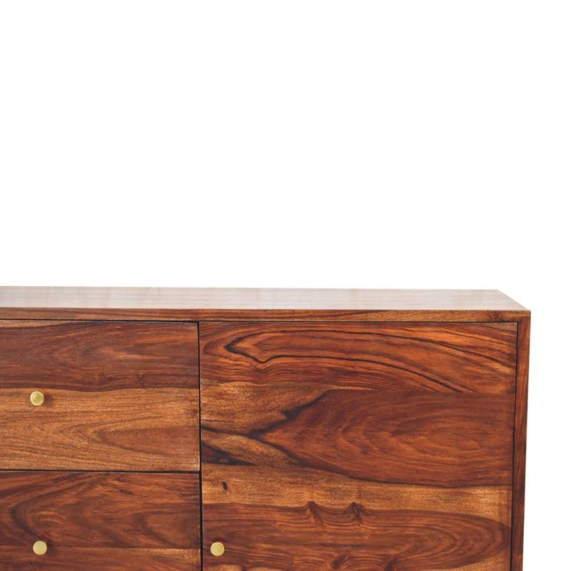 A beautiful woodgraining.