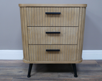 Finished in the Astoria design, with three opening drawers.