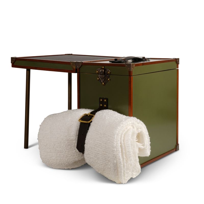 A strap holds the seating cushion in place for easy carrying.