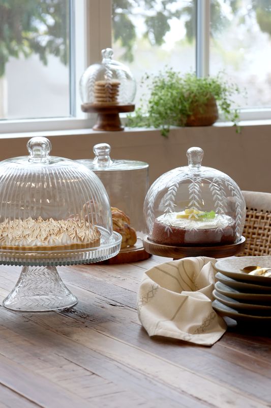 Misty Cake Stand