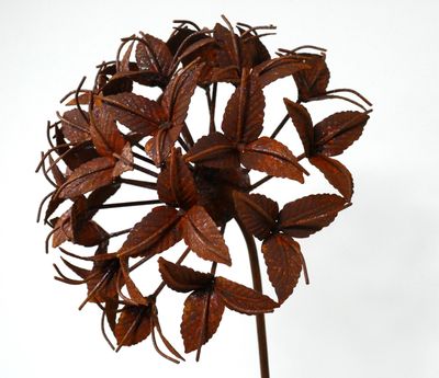 Rust Flower Head Garden Stake