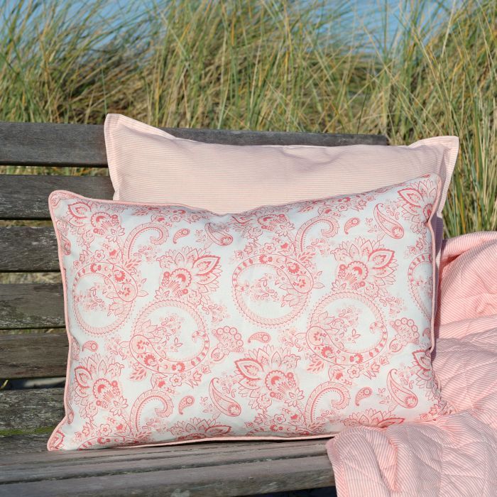 Chic Rose Paisley Rectangular Cushion
