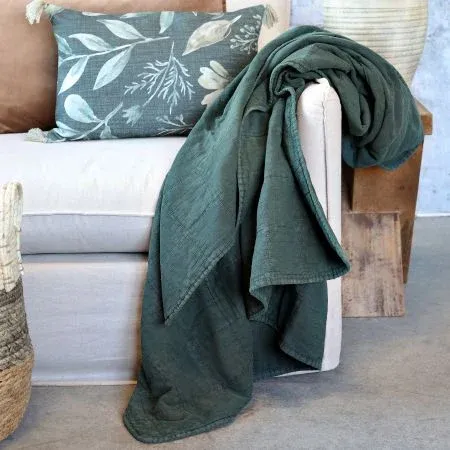 Chic Quilted Blanket - Forest Green
