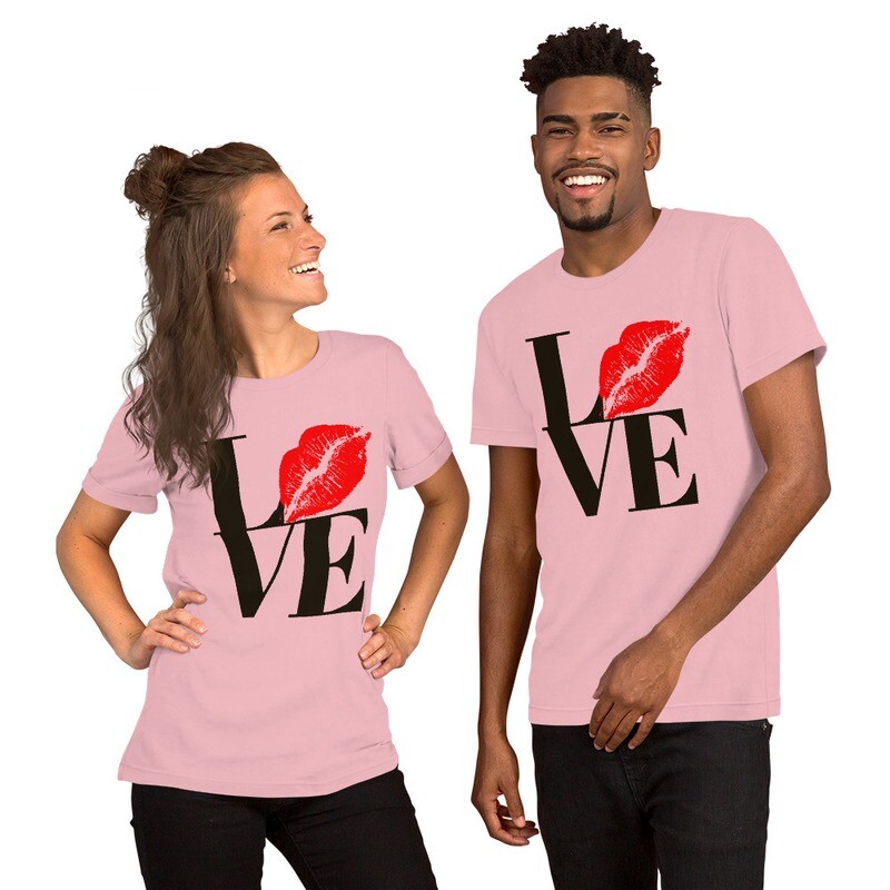 ♥LOVE♥ LOVE♥ LOVE♥ - and ♥KISS ME♥ Unisex t-shirt