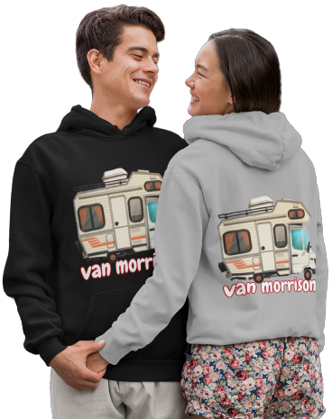 • Un van appelé Morrison – Voyage et aventure – La vie en camionnette•
Tee-shirt unisexe.
►La maison est là où vous la garez◄