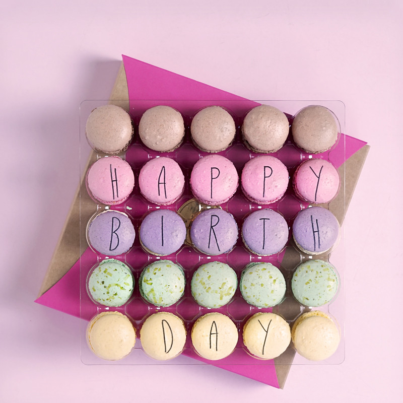 25 Happy Birthday- Makrönchen