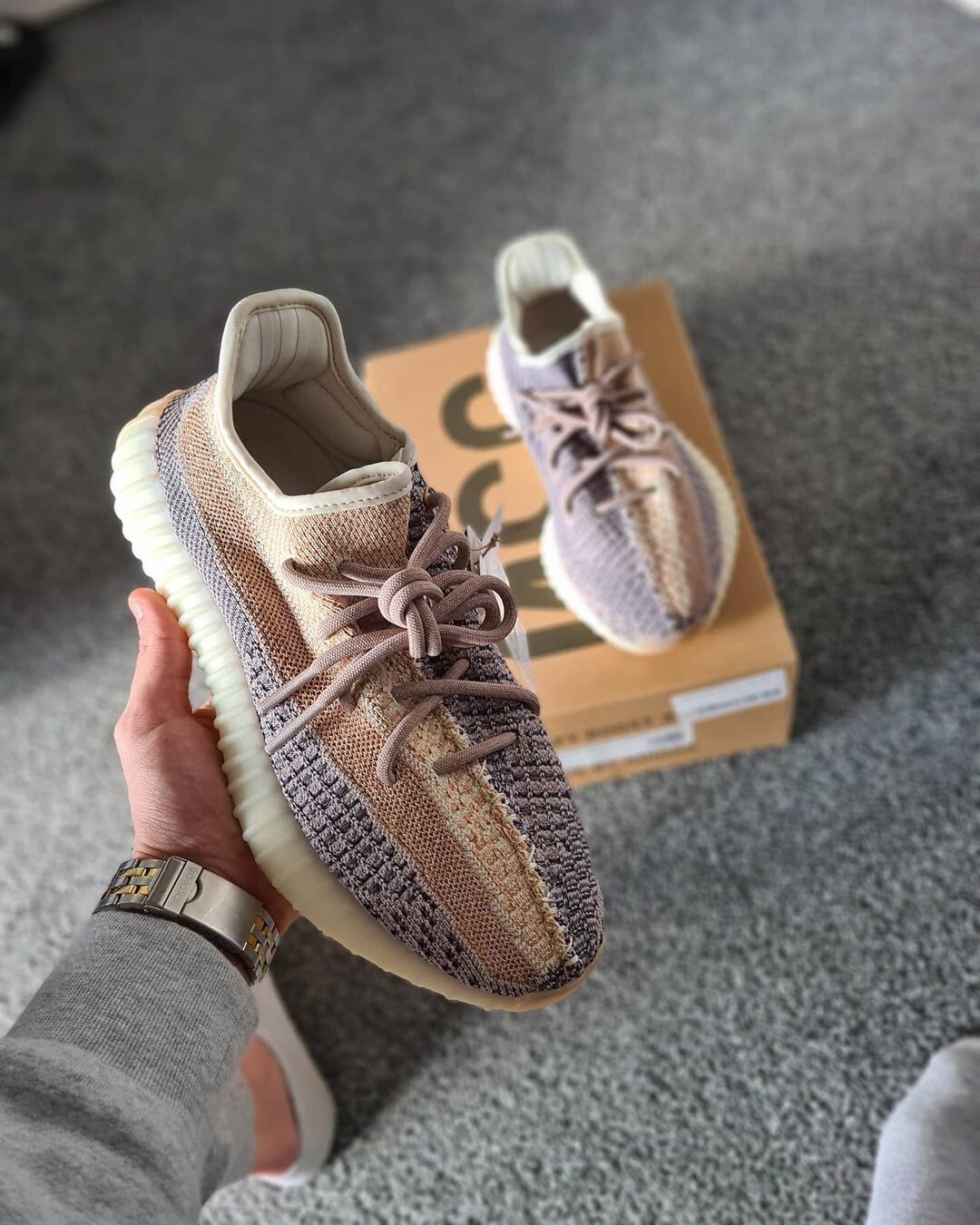 yeezy ash pearl