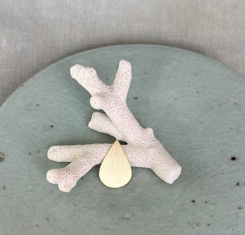 Happy Tear Broche Mat Goud