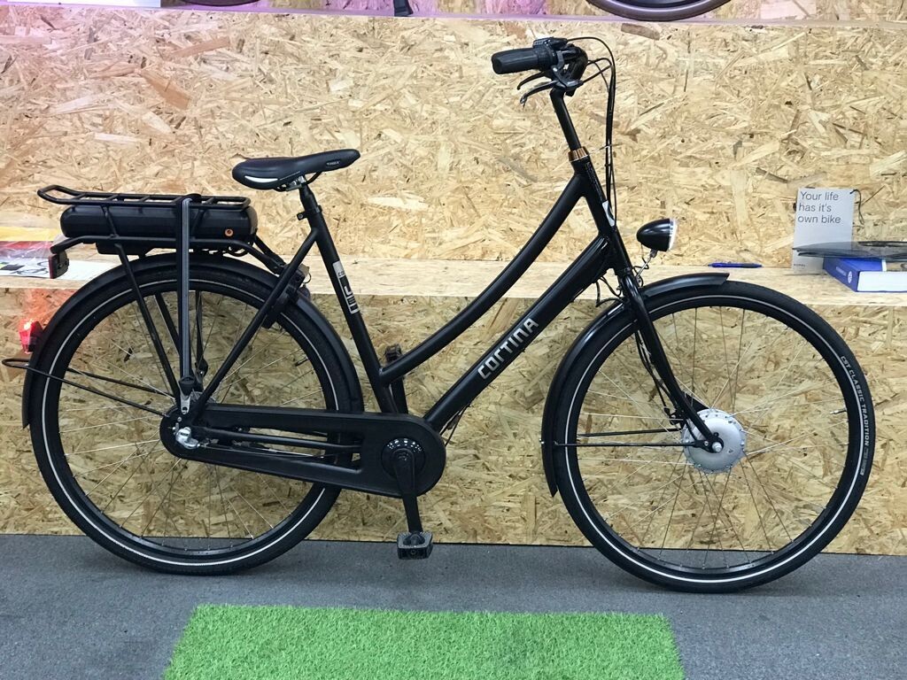 CORTINA E U1 ELEKTRISCHE DAMES FIETS 3V 57 CM 2020
