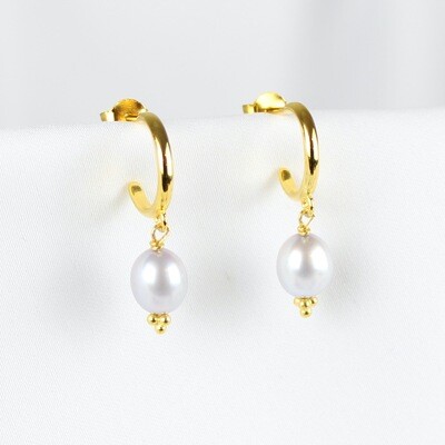 Lyseblå ferskvandsperle øreringe