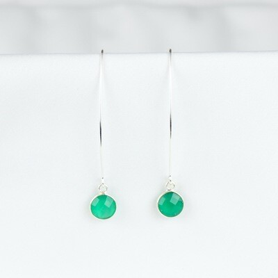 Øreringe med grøn onyx-sten