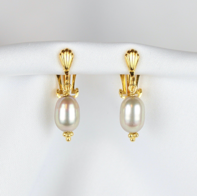 Clips øreringe m. gyldne ferskvandsperler