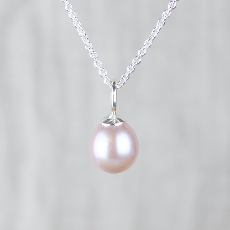 Rosa ferskvandsperle halskæde