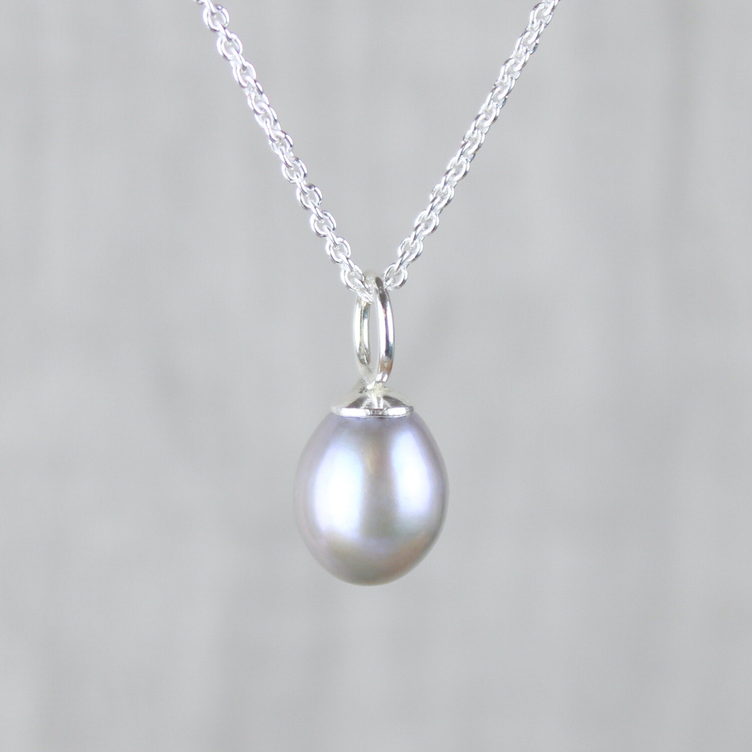 Grå ferskvandsperle halskæde