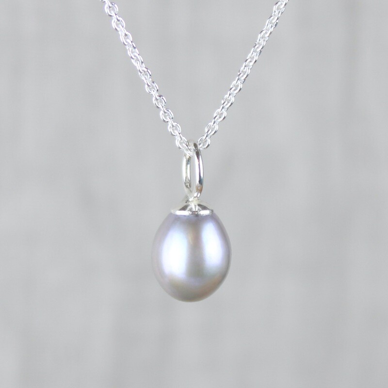 Grå ferskvandsperle halskæde