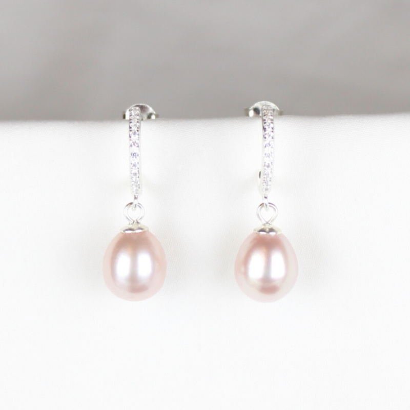 Rhinsten creoler med rosa ferskvandsperler