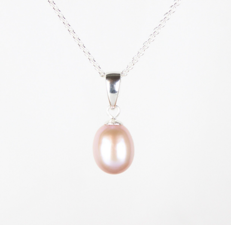 Rosa ferskvandsperle halskæde