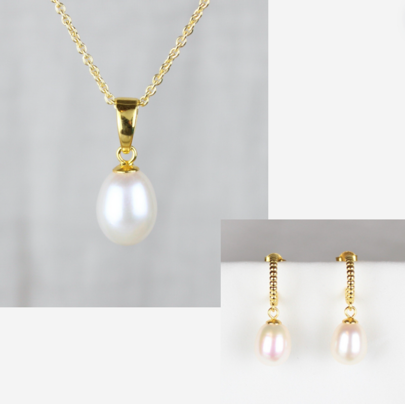 Smykkesæt - Forgyldt med hvide ferskvandsperler &amp; kugle creoler