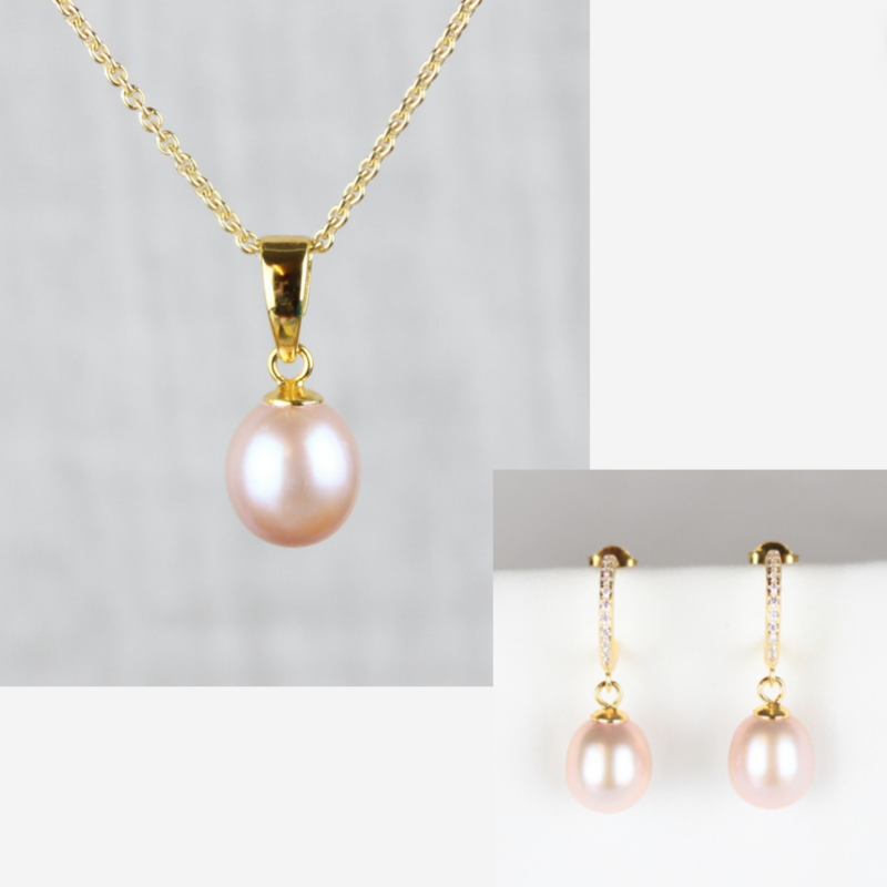 Smykkesæt - Forgyldt med rosa ferskvandsperler &amp; rhinsten