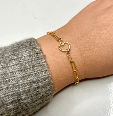 Diamanteret​ armbånd med hjerte vedhæng