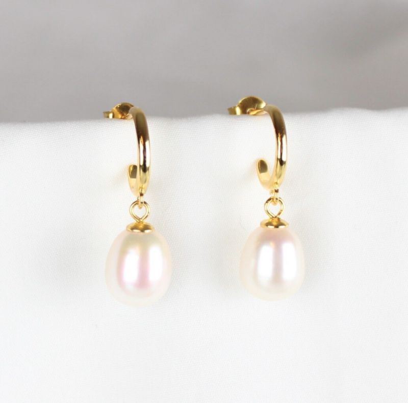 Creoler med hvide ferskvandsperler