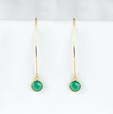 Øreringe med grøn onyx-sten