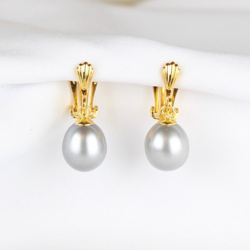 Clips øreringe m. grå ferskvandsperler