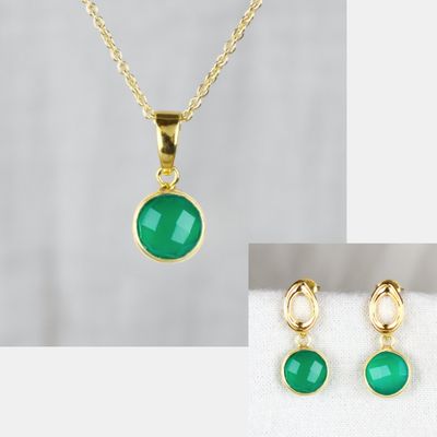 Smykkesæt - grøn onyx sten (forgyldt)