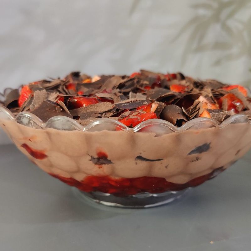 Chocolate Strawberry Dessert