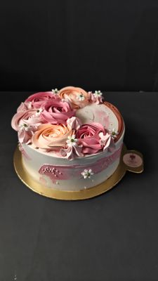 Non-Fondant Cake 1