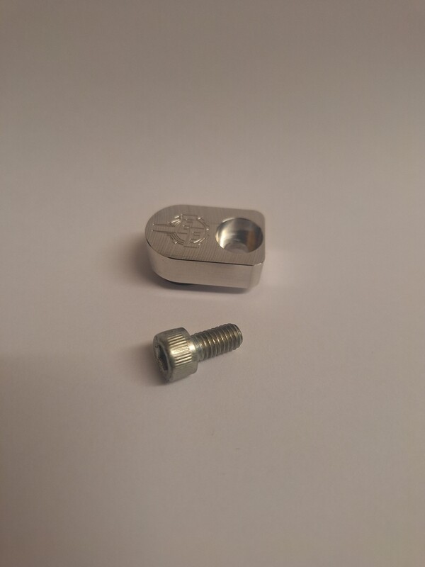 om605/6 crank sensor blanking plate