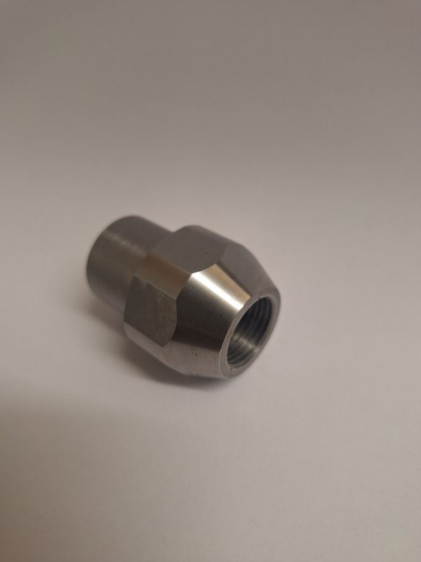 M18x1.5mm Right Hand Weld In Threaded Tube Adaptor with hex