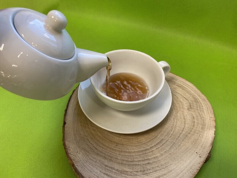 Tetera blanca dos piezas y plato para té de 400 ml