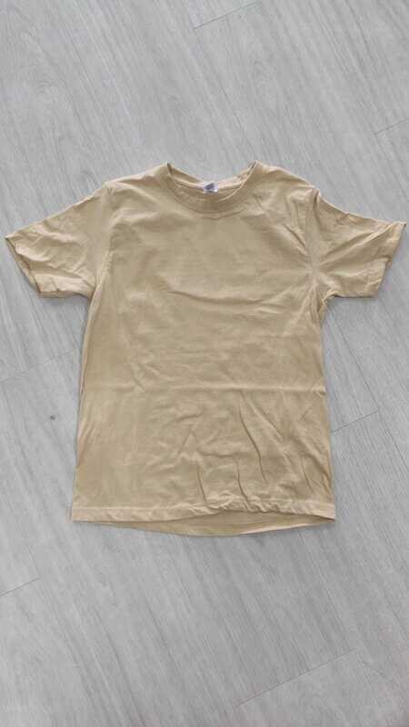 T-shirt beige