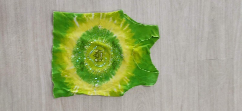 Top tie dye