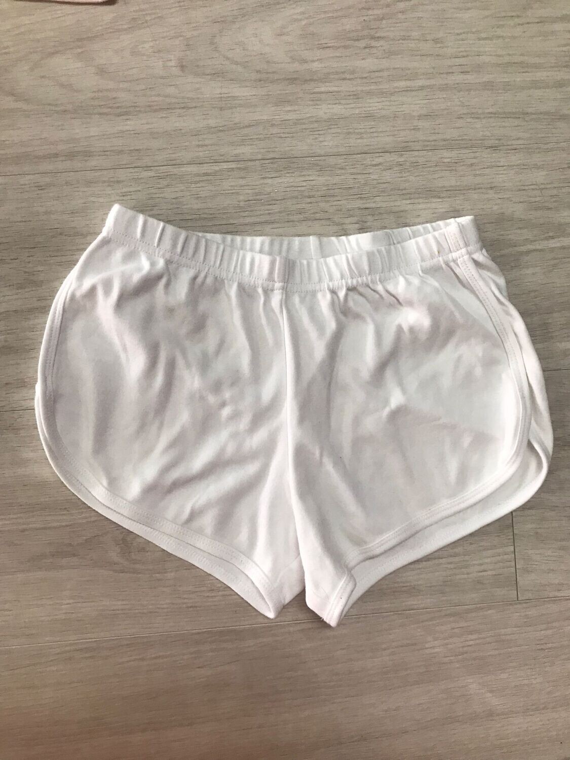 Short, wit (13)
